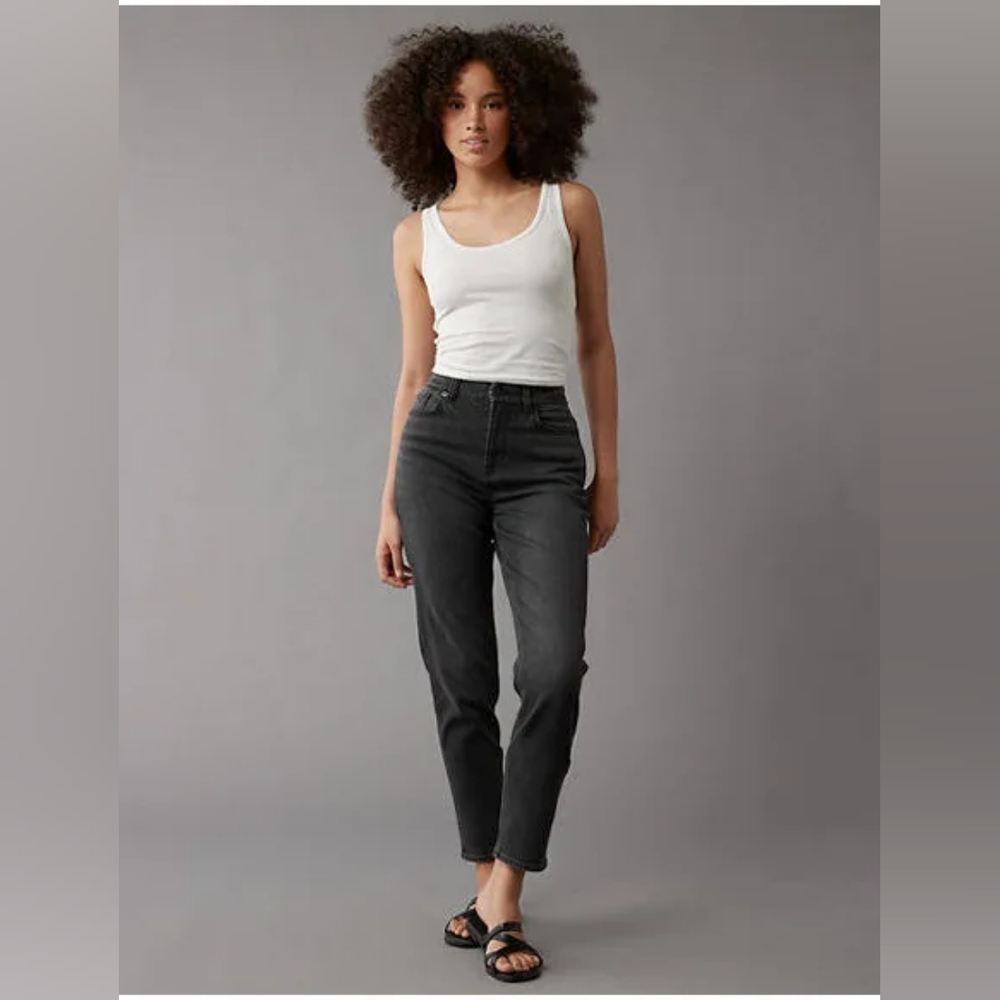 American Eagle Black Stretchy Curvy Mom Jeans